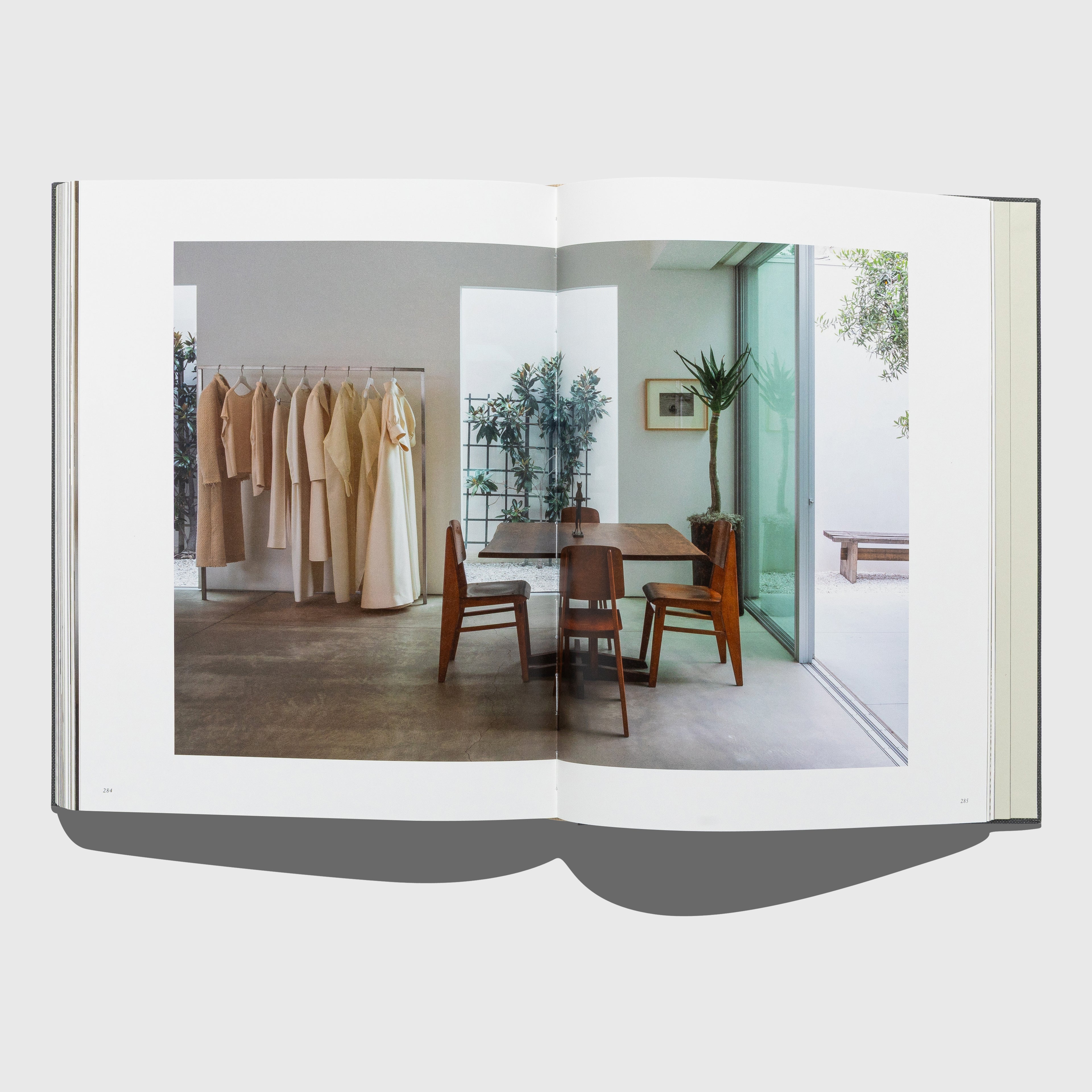 SELECTED WORKS / SPACES BY GALERIE HALF