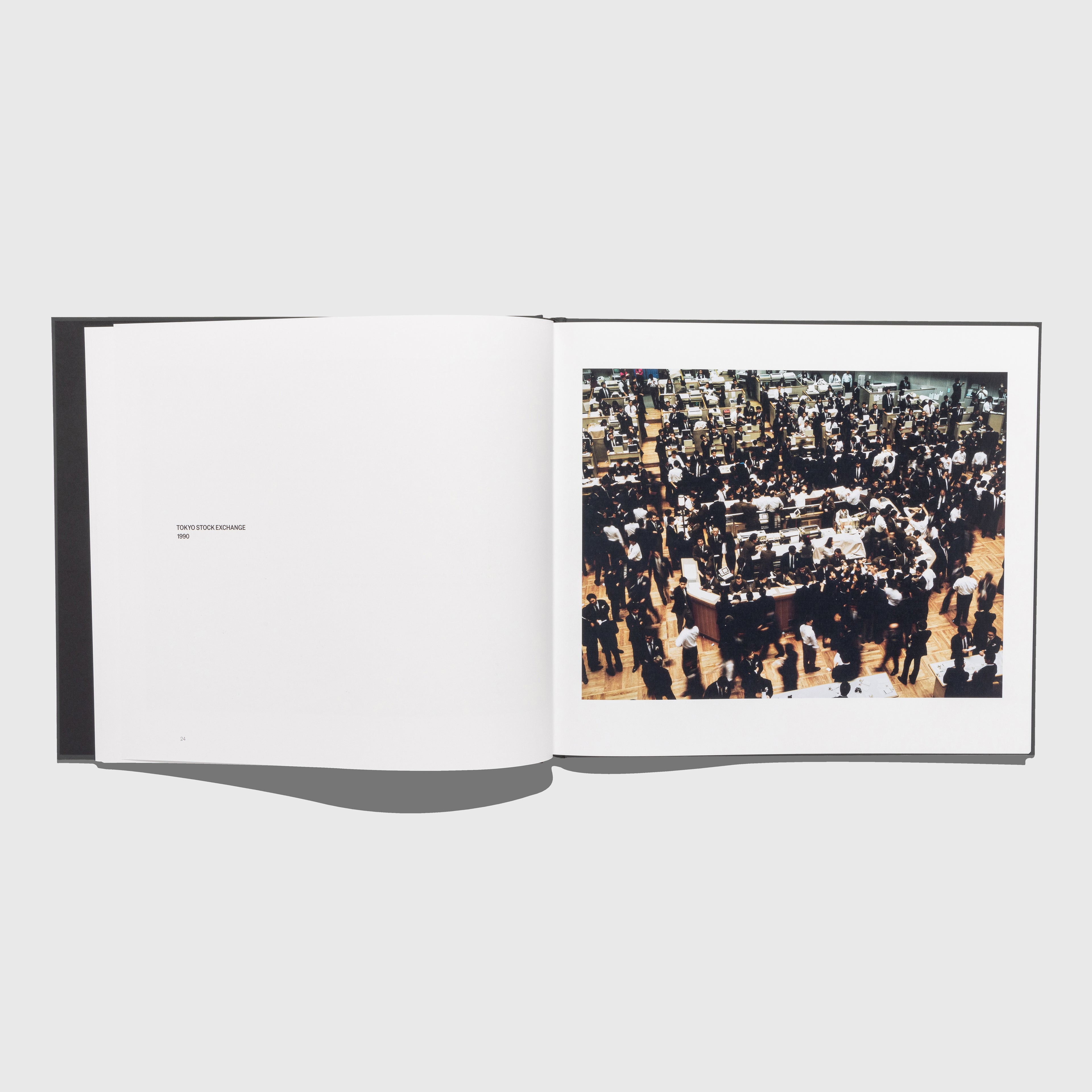 VISUAL SPACES OF TODAY BY ANDREAS GURSKY