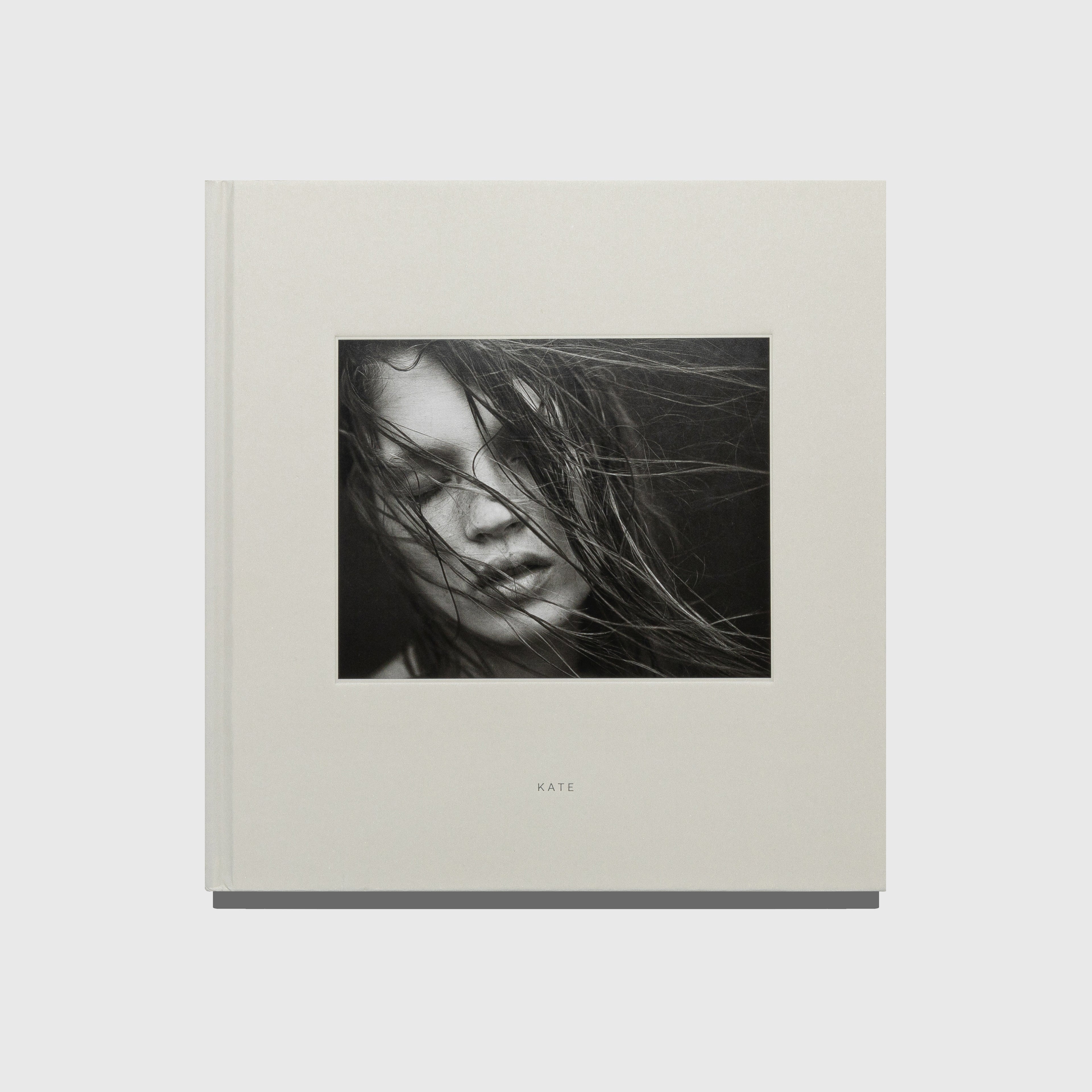 KATE BY MARIO SORRENTI